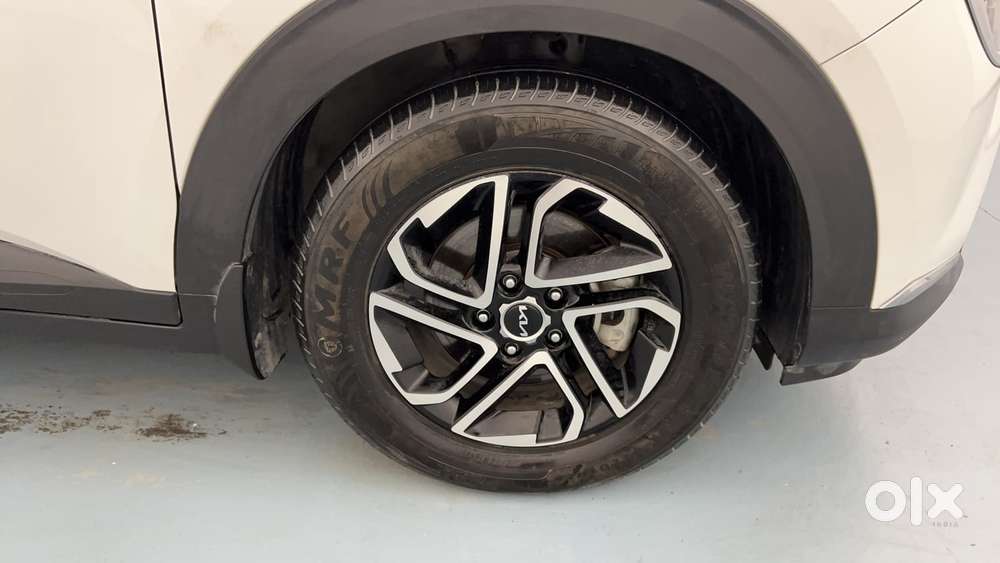 Kia Carens 1.4 Prestige Plus Turbo Dct 7 Str, 2023, Petrol