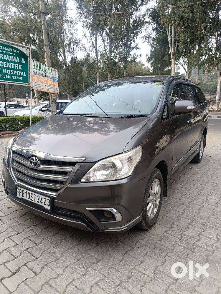 Toyota Innova 2.5 V 7 Str, 2014, Diesel