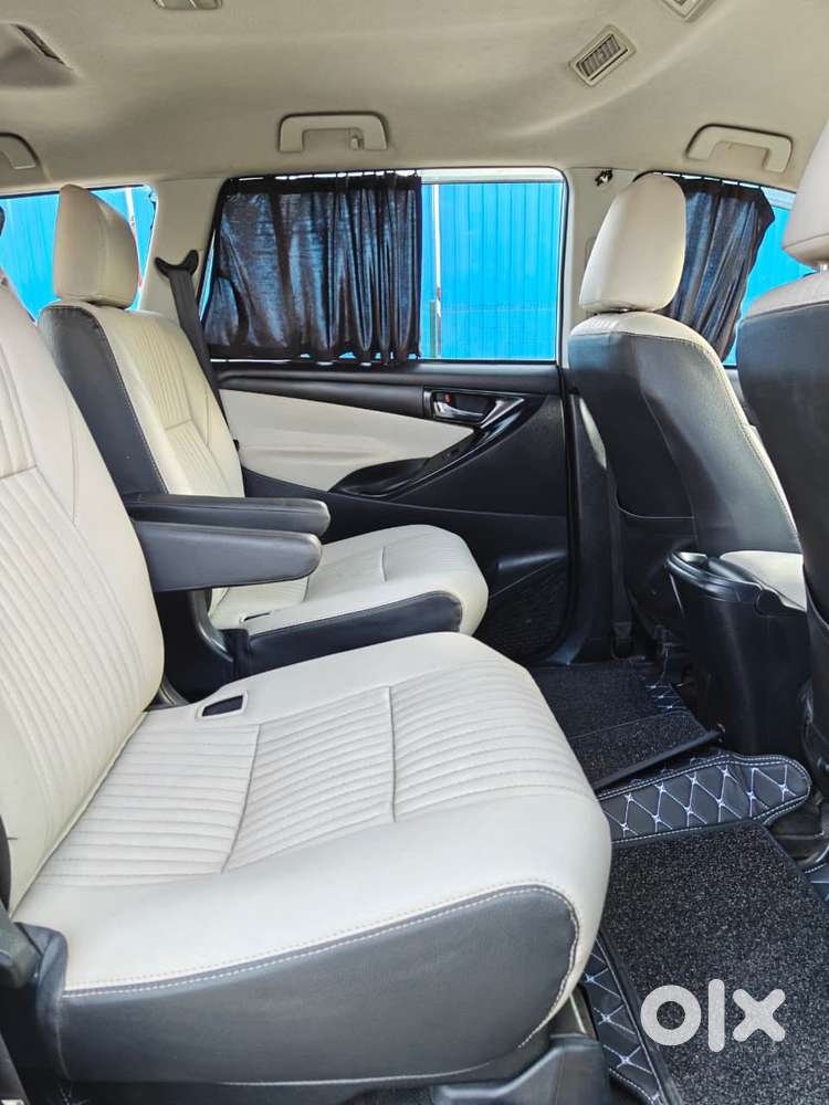 Toyota Innova Crysta 2.8 Gx At, 2017, Diesel
