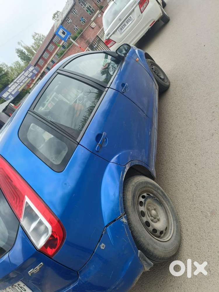 Ford Figo 2015 Petrol 100000 Km Driven