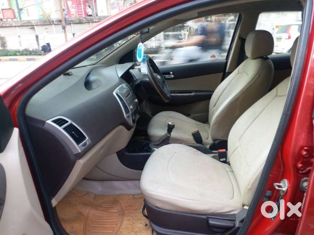 Hyundai I20 Sportz 1.2 Bs-iv, 2012, Petrol