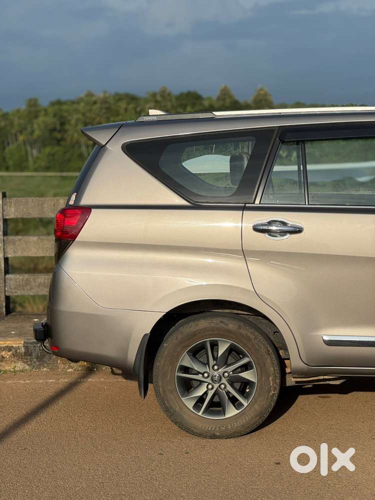 Toyota Innova Crysta 2018 Km Driven