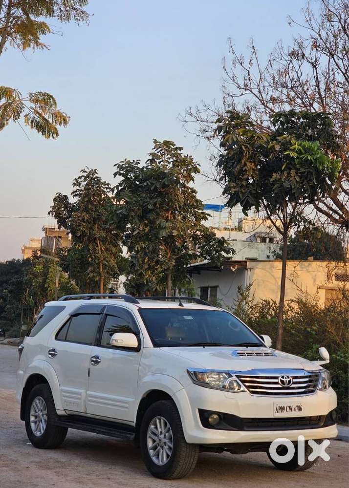 Toyota Fortuner 3.0 4x2 Automatic, 2014, Diesel