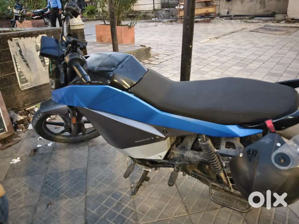 OLA Roadster X 2025