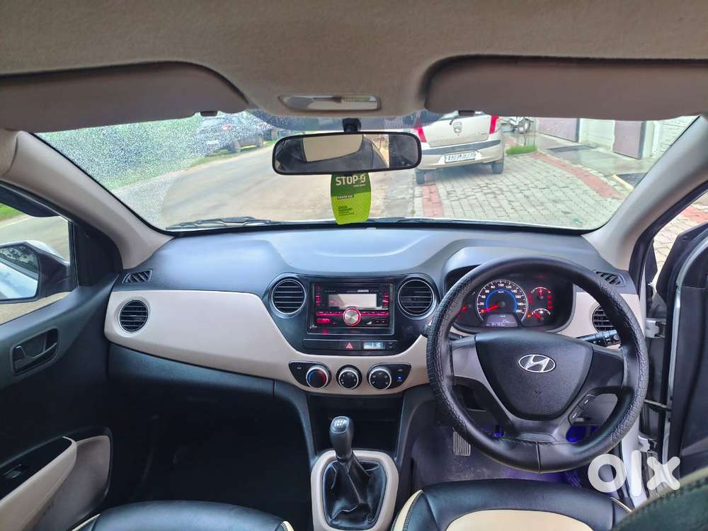 Hyundai Grand I10 Magna O At Petrol, 2014, Petrol