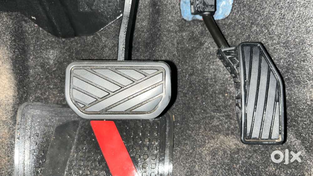 Maruti Suzuki Swift Amt Zxi Plus, 2020, Petrol
