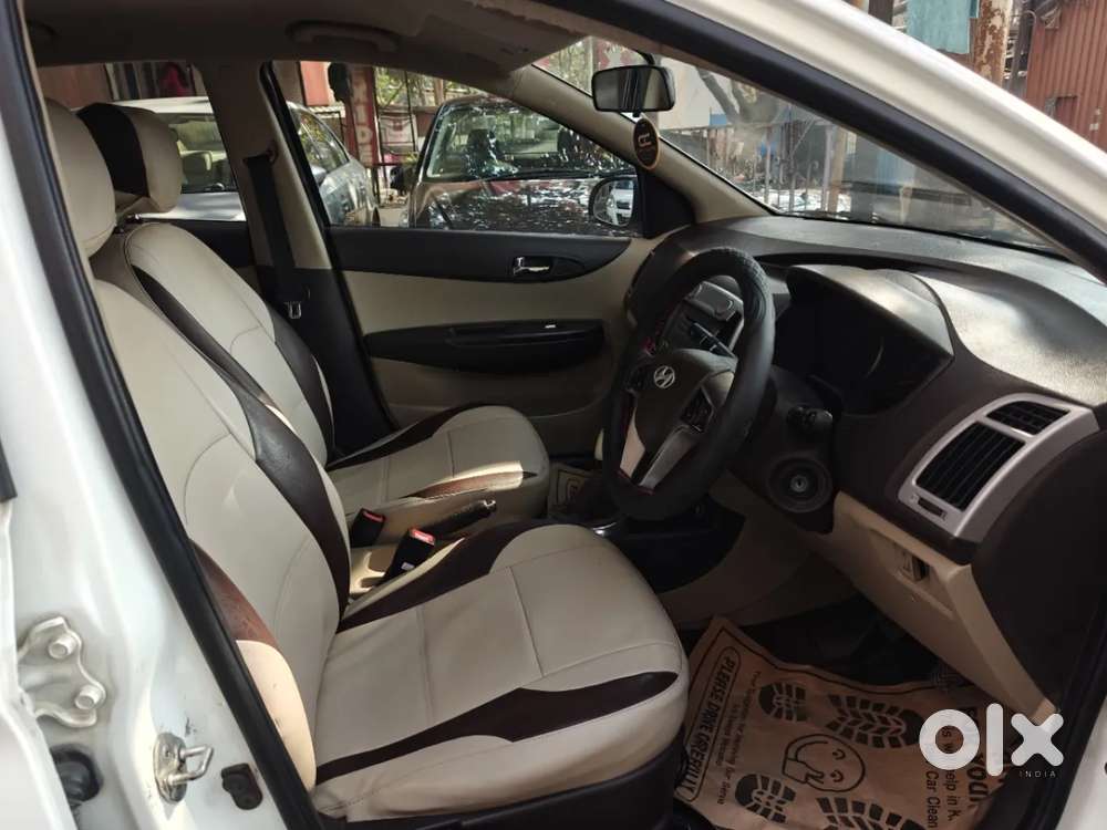 Hyundai I20 Sportz 1.4 Crdi, 2011, Diesel
