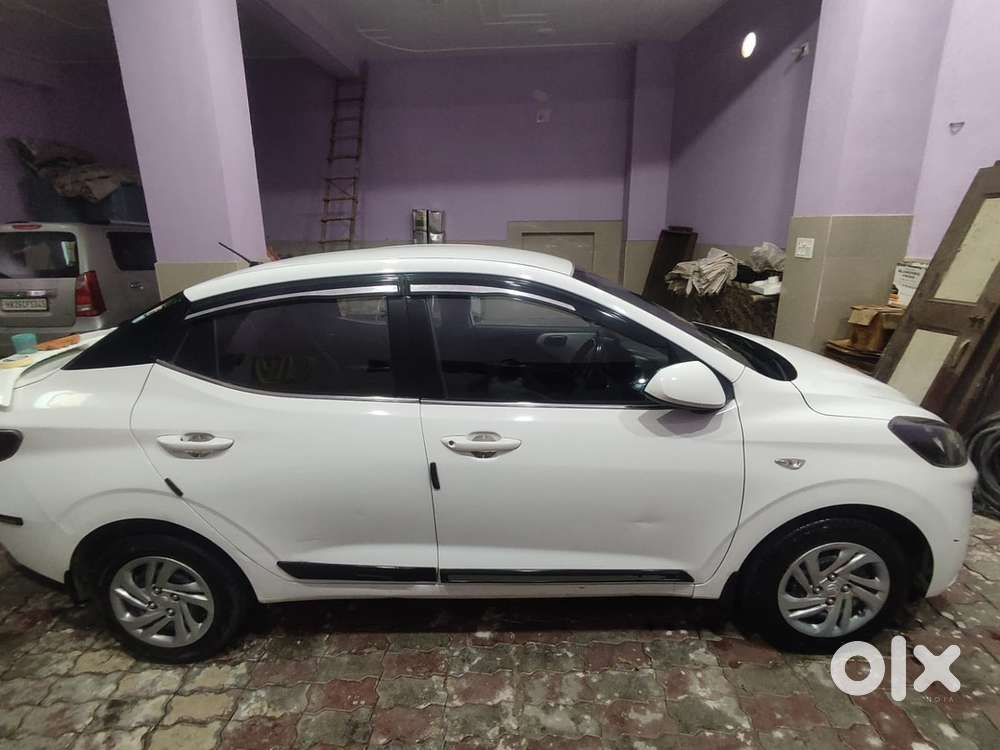 Hyundai Aura 2021 Petrol