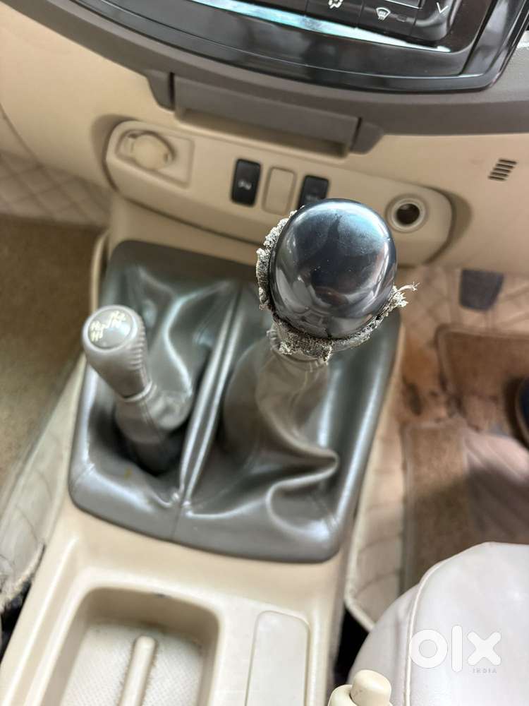 Toyota Fortuner 3.0 4x4 Manual, 2011, Diesel