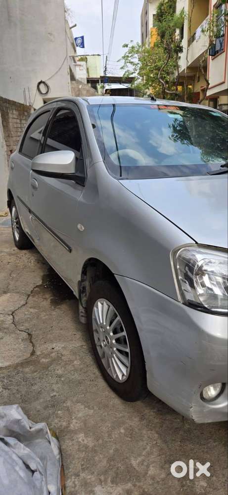 Toyota Etios Liva 2014 Petrol Well Maintained