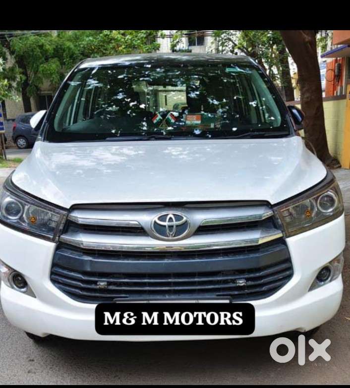 Toyota Innova Crysta 2.4 V 7 Str, 2016, Diesel