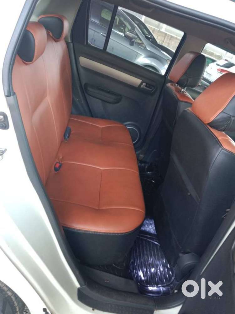 Maruti Suzuki Swift Vxi Optional, 2010, Petrol