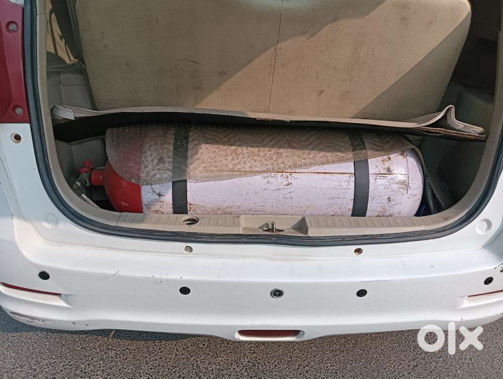 Maruti Suzuki Ertiga 2012-2015 Zxi, 2012, Petrol