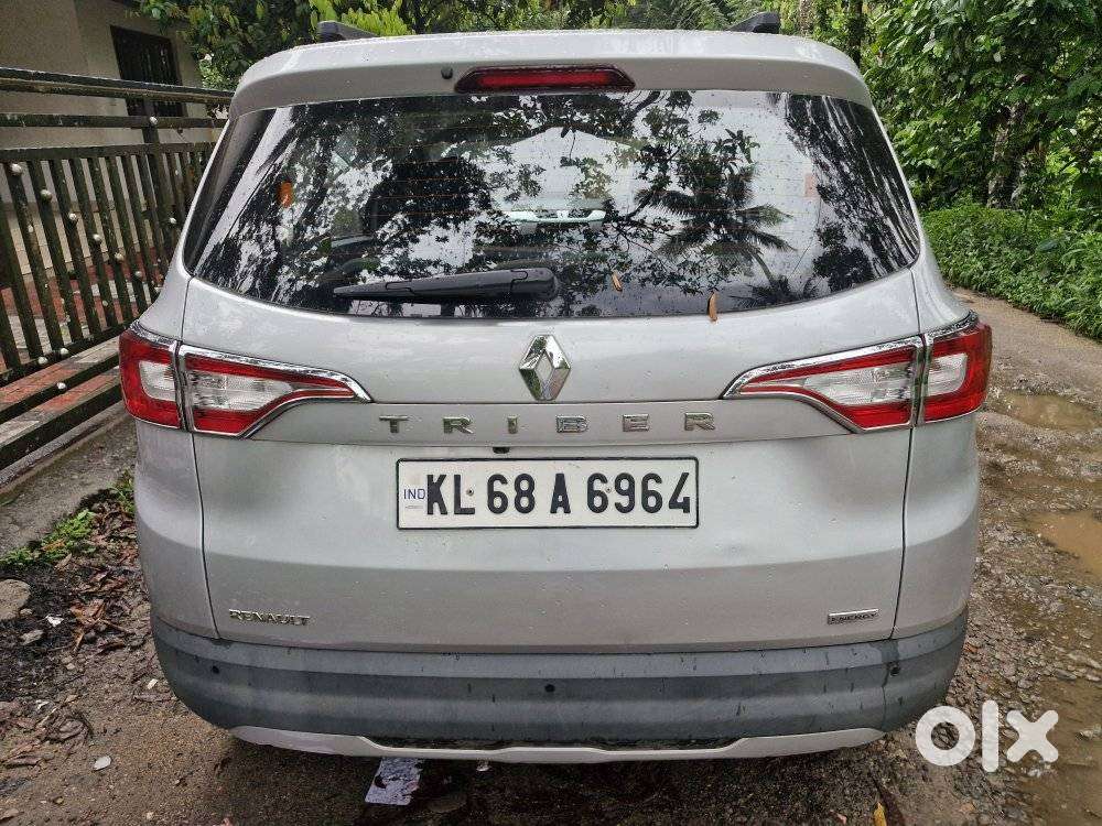 Renault Triber Rxz, 2019, Petrol