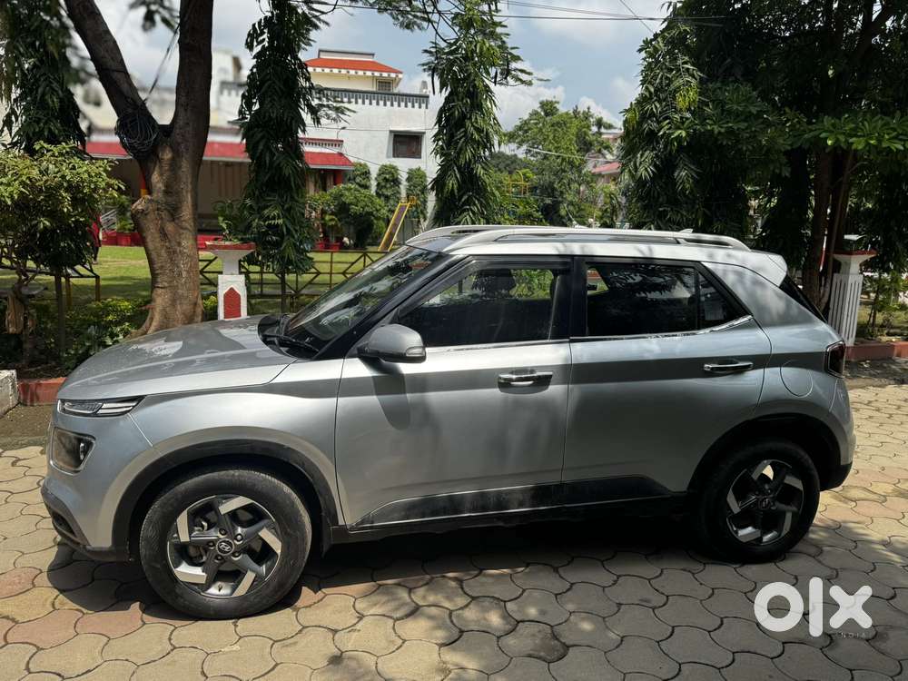 Hyundai Venue 1.0 Sx Turbo Dct, 2019, Petrol