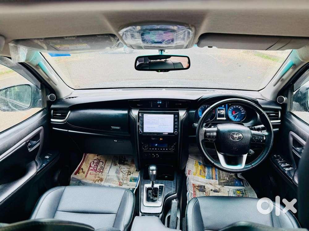 Toyota Fortuner 4x2 At 2.7 Petrol, 2022, Petrol