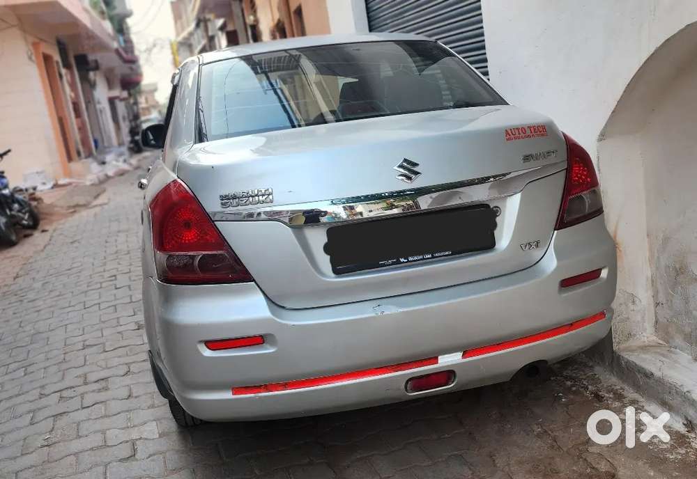 Maruti Suzuki Swift Dzire 2011 Petrol 75000 Km Driven