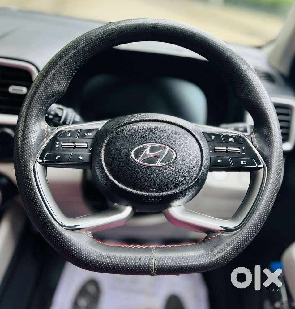 Hyundai Venue 1.5 Crdi Sx (o) Dual Tone, 2023, Diesel