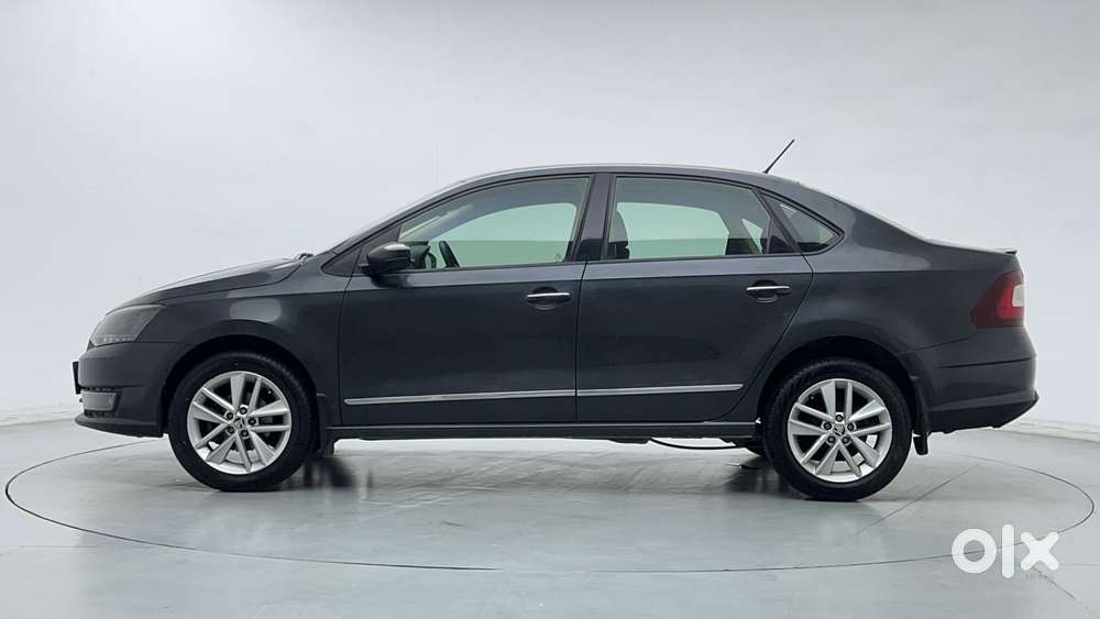Skoda Rapid 1.5 Tdi Style/1.5 At Style, 2020, Petrol