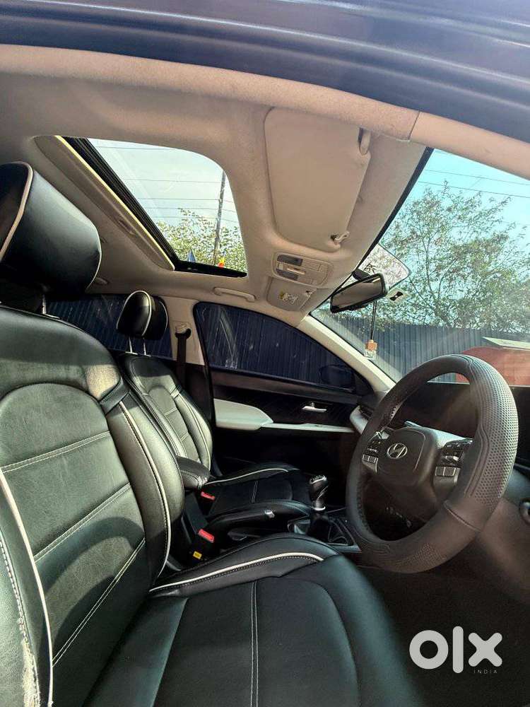 Hyundai New Verna Sx O 1.5 Turbo Gdi Mt, 2023, Petrol