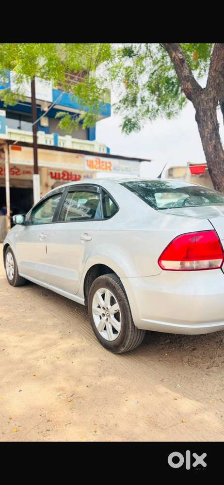 Volkswagen Vento Petrol 2011