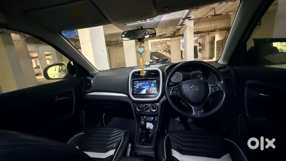Maruti Suzuki Brezza Petrol Lxi 1.5 Mt  Novemver 2020 Car