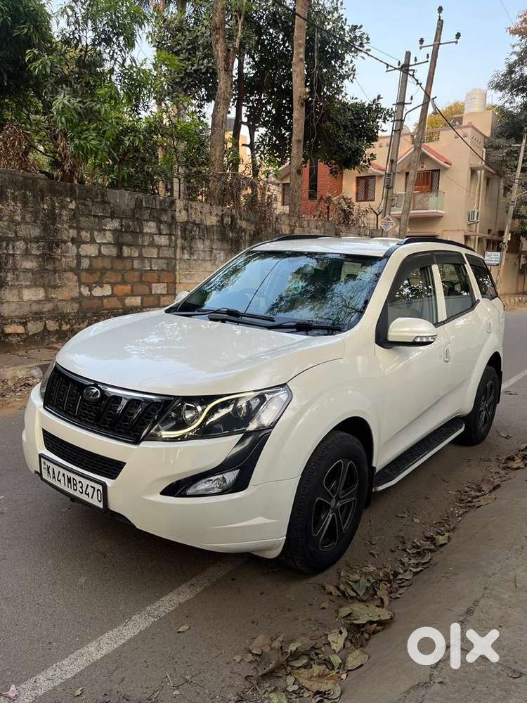 Mahindra Xuv500 2017 Diesel 95000 Km Driven