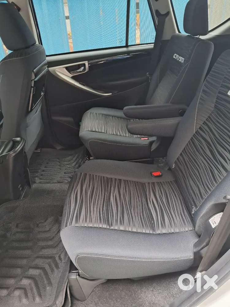 Toyota Innova Crysta 2024 Year Diesel Manual