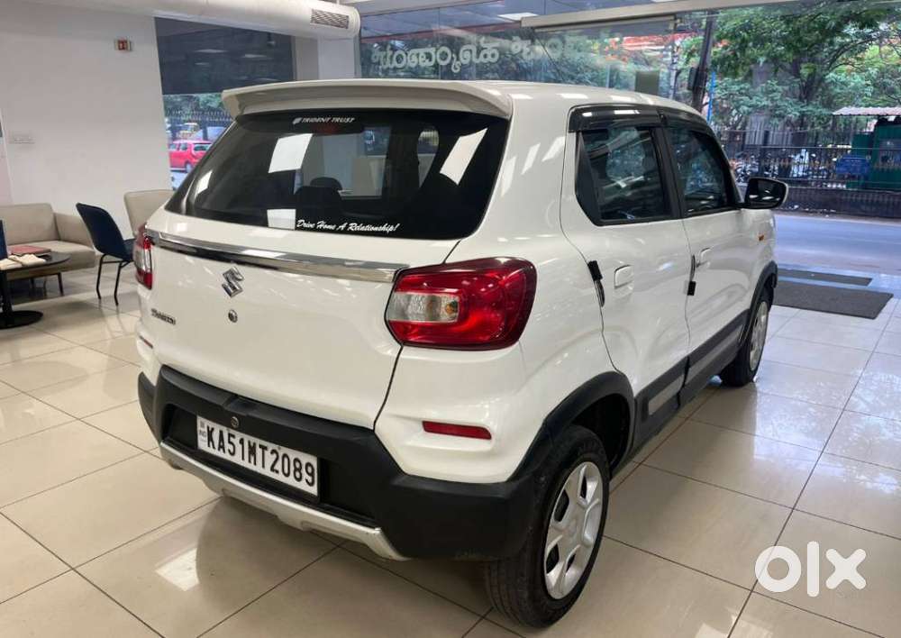 Maruti Suzuki S-presso Vxi Plus, 2022, Petrol