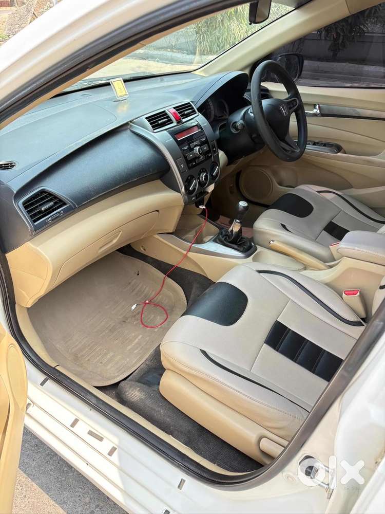 Reliable Honda City 2013
