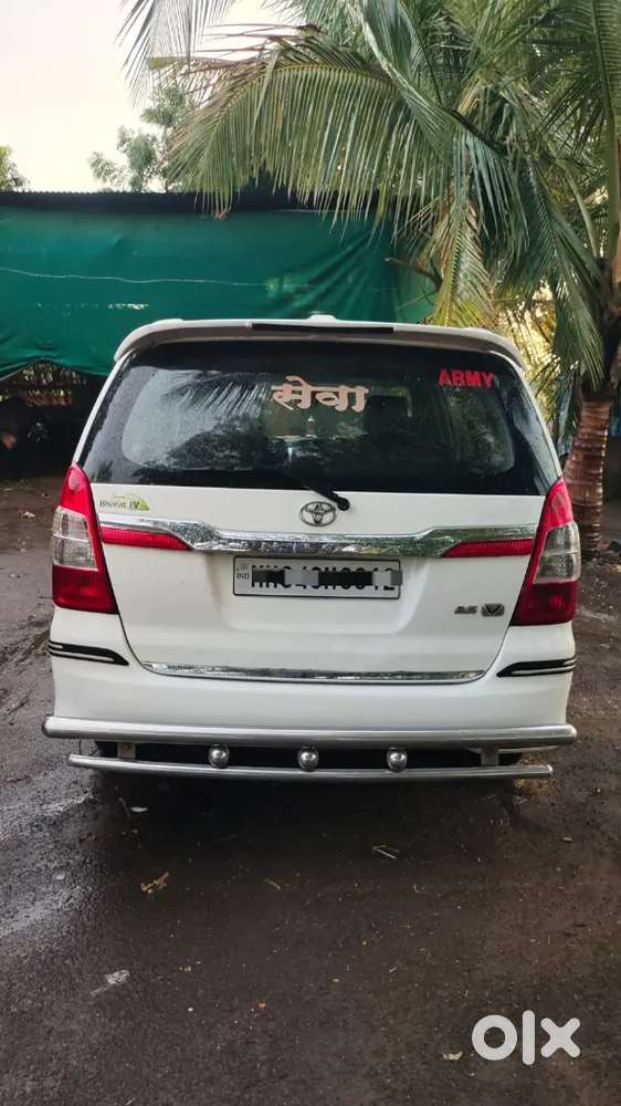 Toyota Innova 2014 Diesel 7-seater Manual