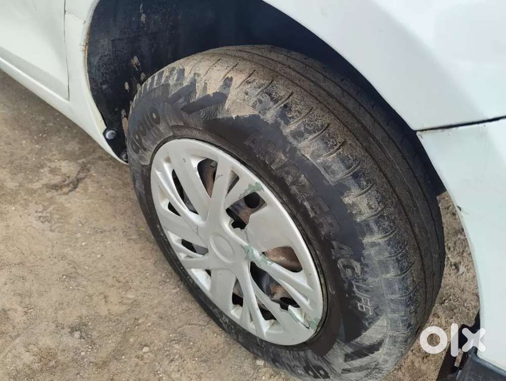 Maruti Suzuki Swift Dzire 1.3 Vxi, 2014, Petrol