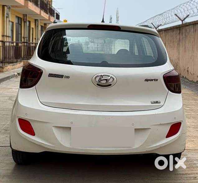 Hyundai Grand I10 [ ] 1.2 Kappa Vtvt Sportz, 2016, Petrol