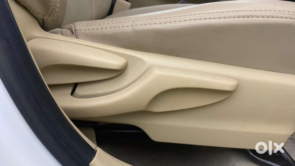 Toyota Yaris G Cvt, 2018, Petrol
