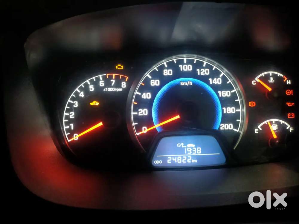 Hyundai Grand I10 2015 Petrol 24000 Km Driven