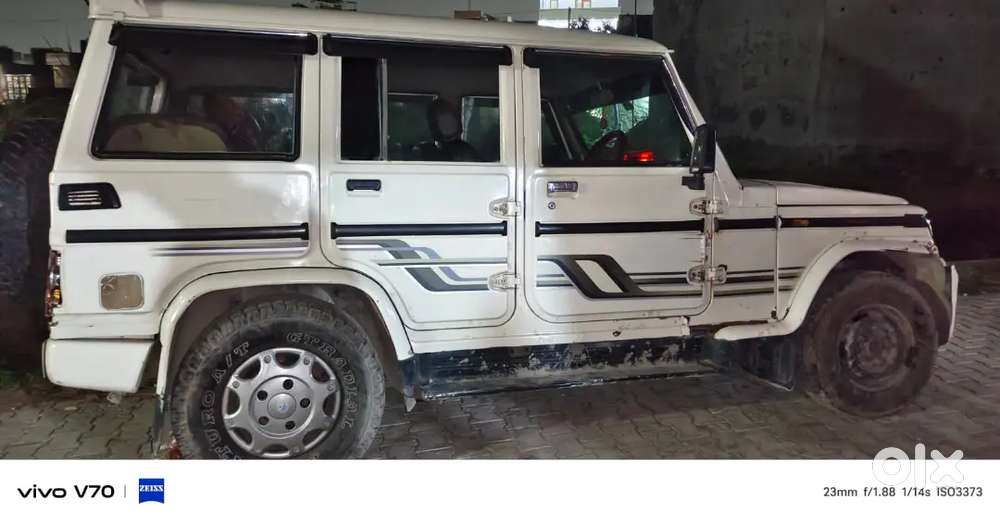 Mahindra Bolero Neo 2017