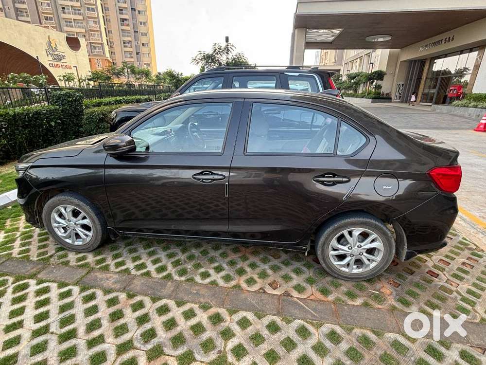 Honda Amaze Petrol 2018(top End)