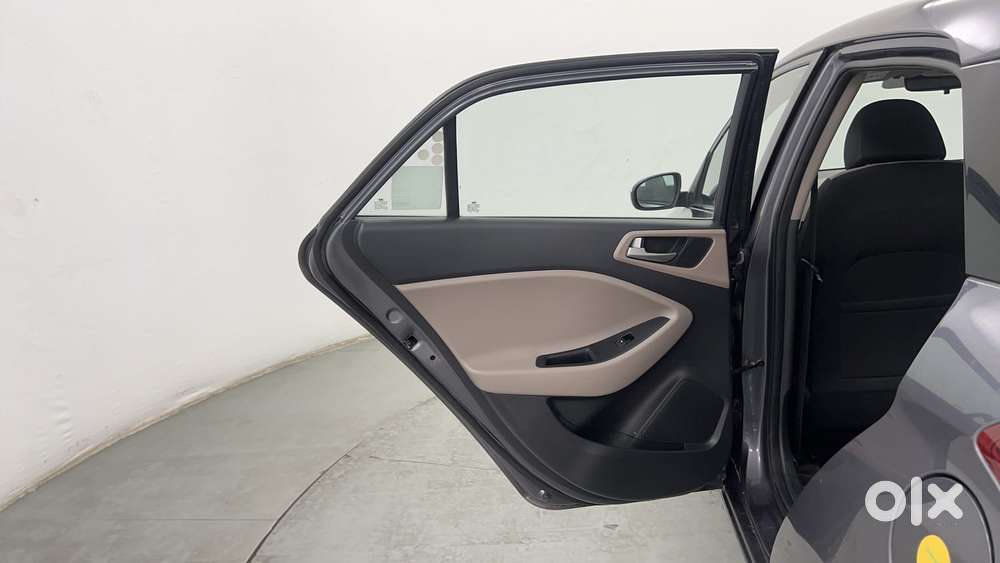 Hyundai Elite I20 1.2 Asta (o) Cvt, 2019, Petrol