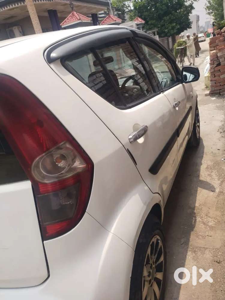 Maruti Suzuki Ritz 2011,