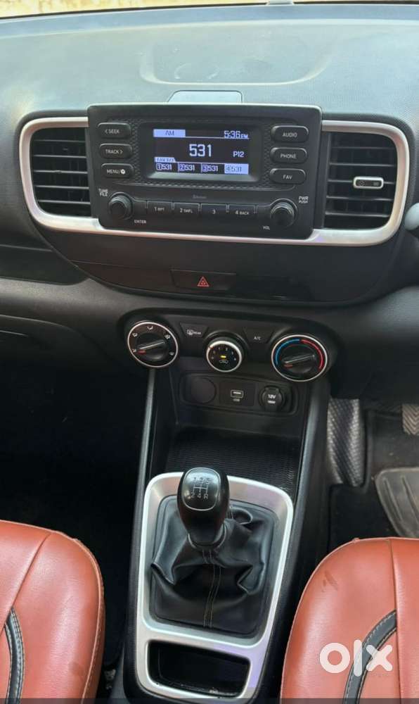 Hyundai Venue Sx, 2020, Petrol