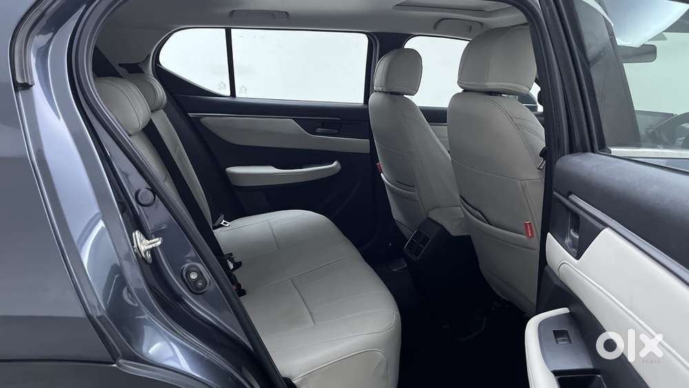 Honda Elevate Vx Cvt, 2025, Petrol