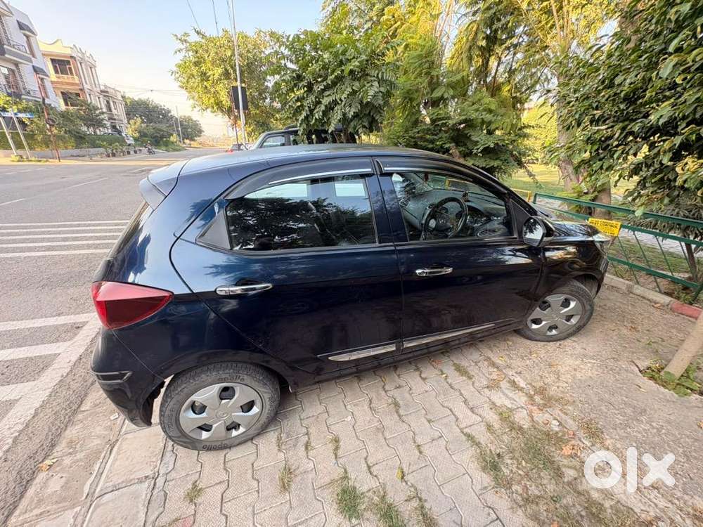 Tata Tiago 2022 Petrol Well Maintained