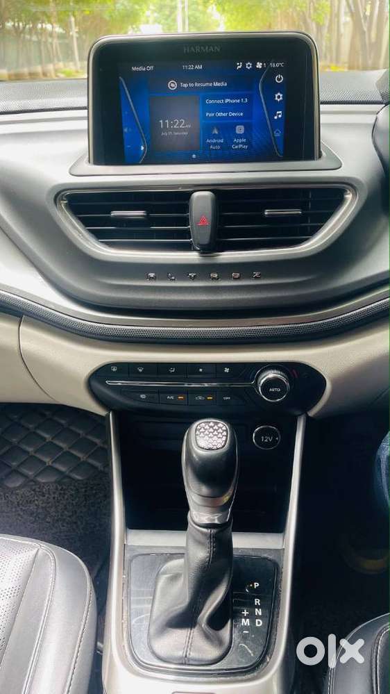 Tata Altroz, 2022, Petrol