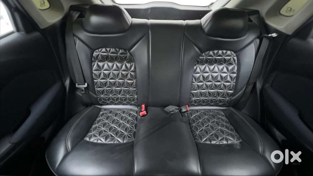 Maruti Suzuki Baleno Delta, 2022, Petrol