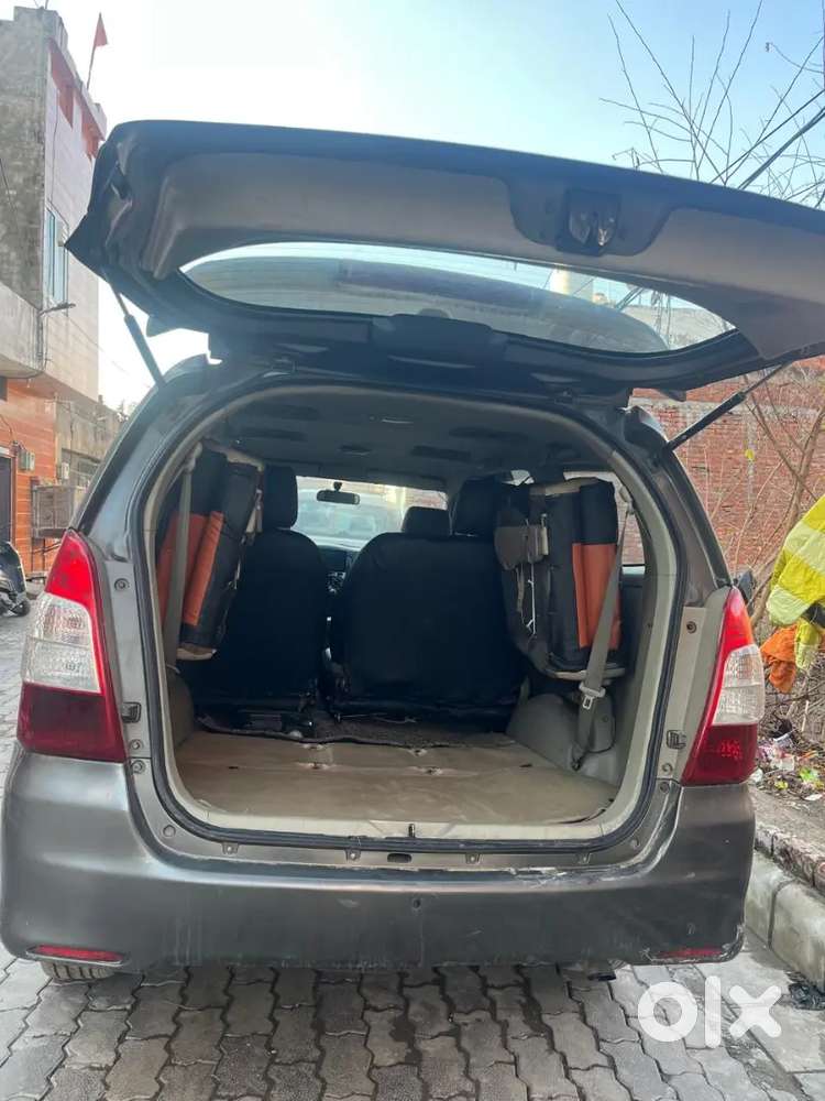 Toyota Innova
