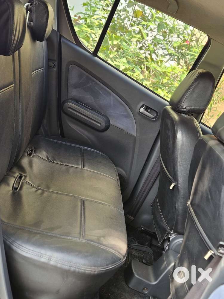 Maruti Suzuki Ritz, 2011, Petrol