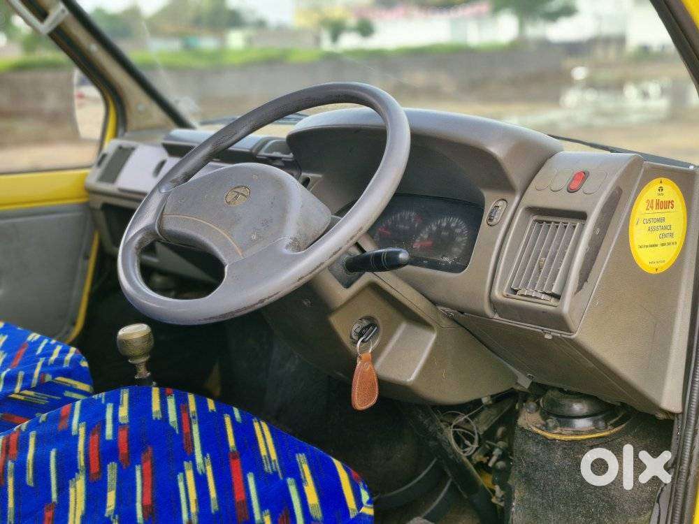 Tata Winger Deluxe - Hi Roof (non-ac), 2016, Diesel