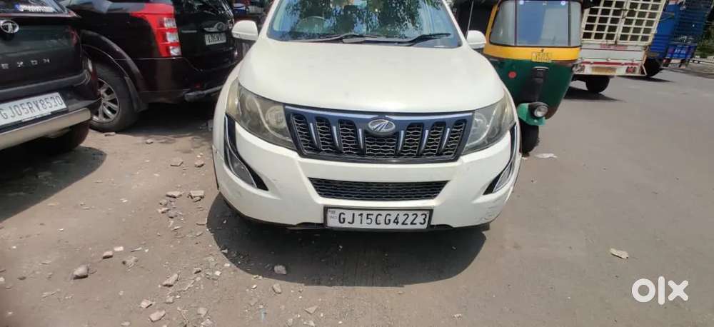 Mahindra Xuv500 2015 Diesel 122000 Km Driven