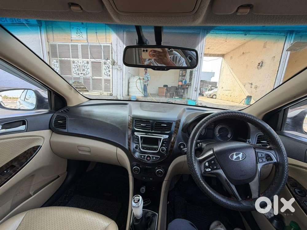Hyundai Verna 2015 Petrol Well Maintained