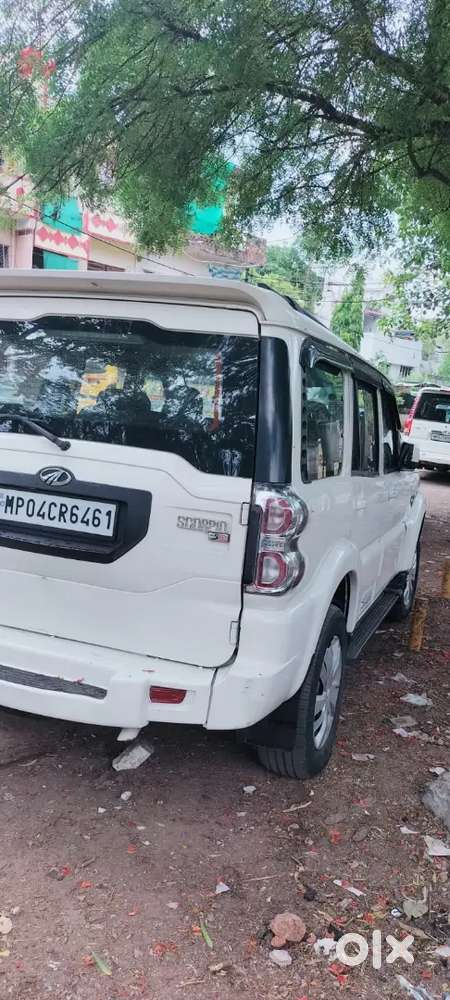 Mahindra Scorpio 2016